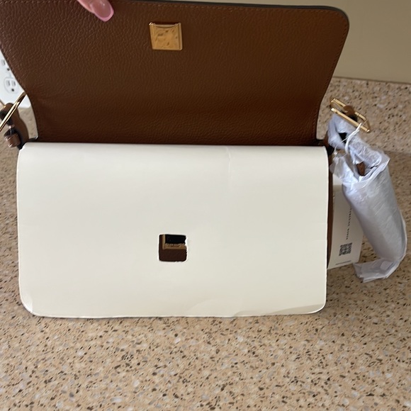 Tory Burch | Thea Flap Shoulder Bag NWT - Picture 6 of 11